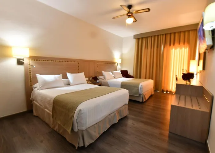 Hotel Salobreña Suites